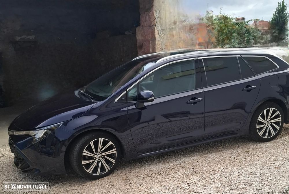 Toyota Corolla Touring Sports 1.8 Hybrid Comfort+P.Sport - 1