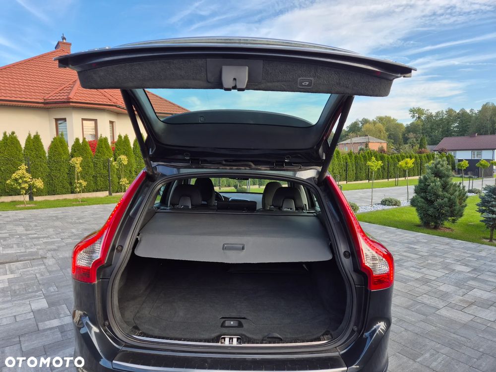 Volvo XC 60 D3 Momentum - 27