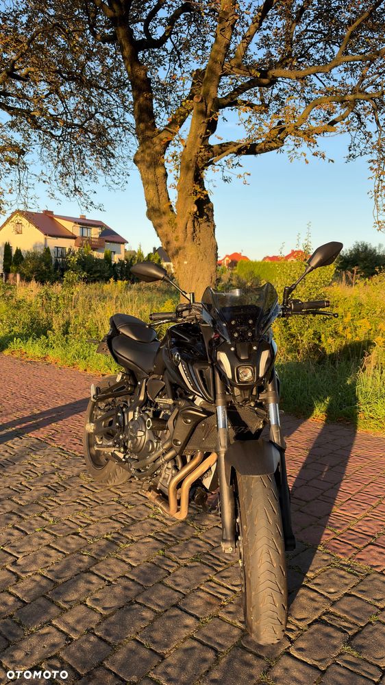 Yamaha MT - 5