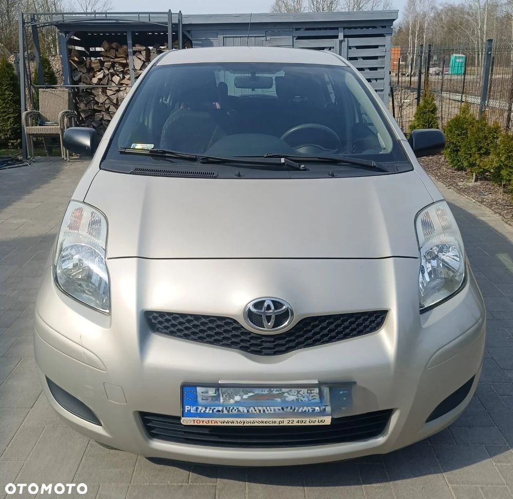 Toyota Yaris 1.0 Luna Start - 2