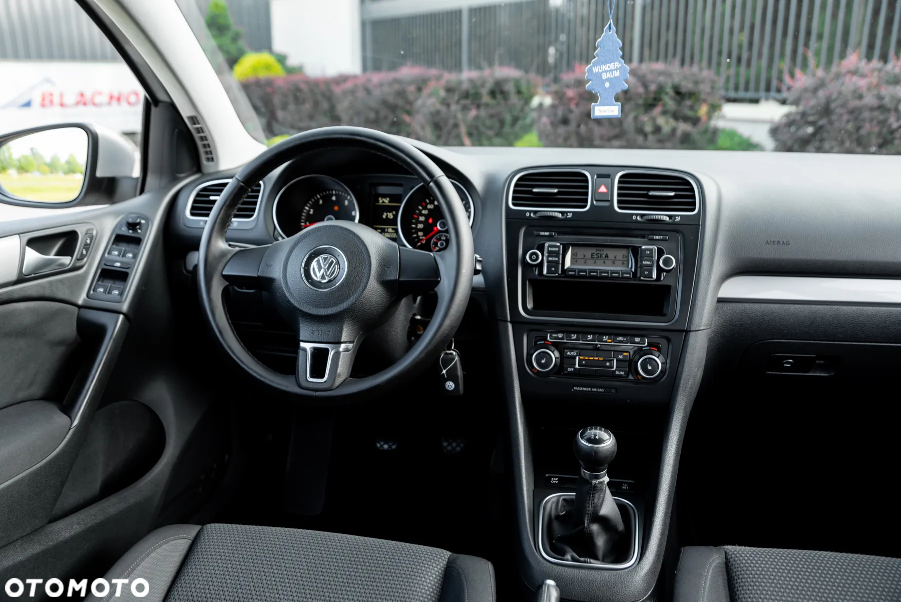 Volkswagen Golf 1.6 Comfortline - 27