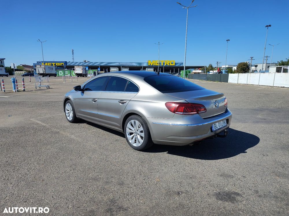 Volkswagen Passat CC - 8
