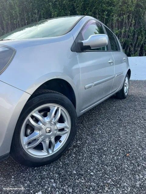 Renault Clio 1.2 16V Dynamique - 33