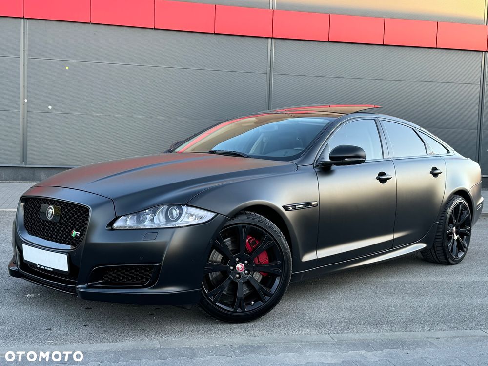 Jaguar XJ