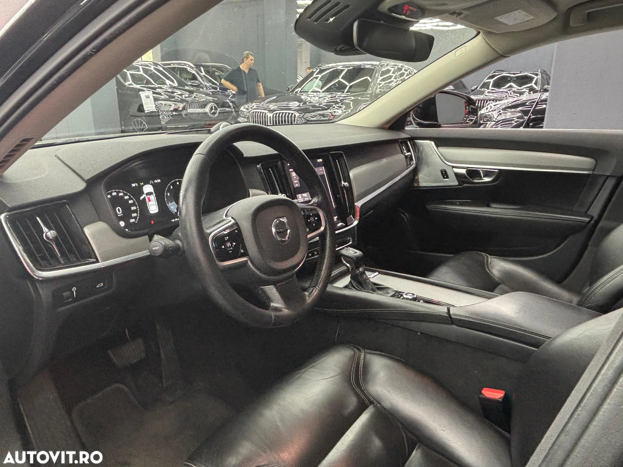 Volvo S90 T6 AWD Geartronic Momentum - 21