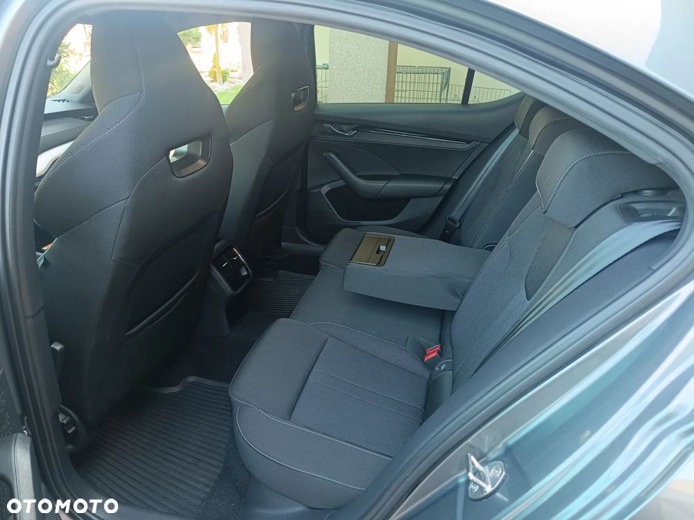 Skoda Octavia 1.5 TSI e-Tec Style DSG - 9