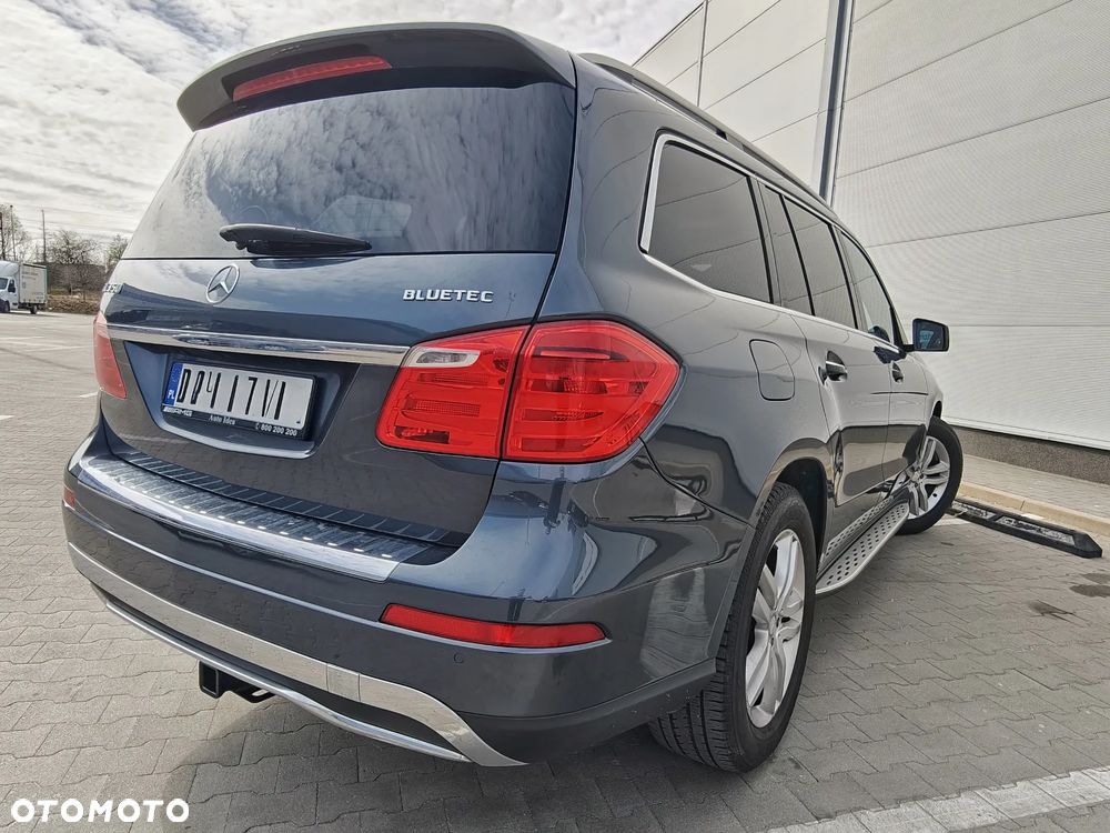 Mercedes-Benz GL 350 BlueTEC 4Matic 7G-TRONIC - 15