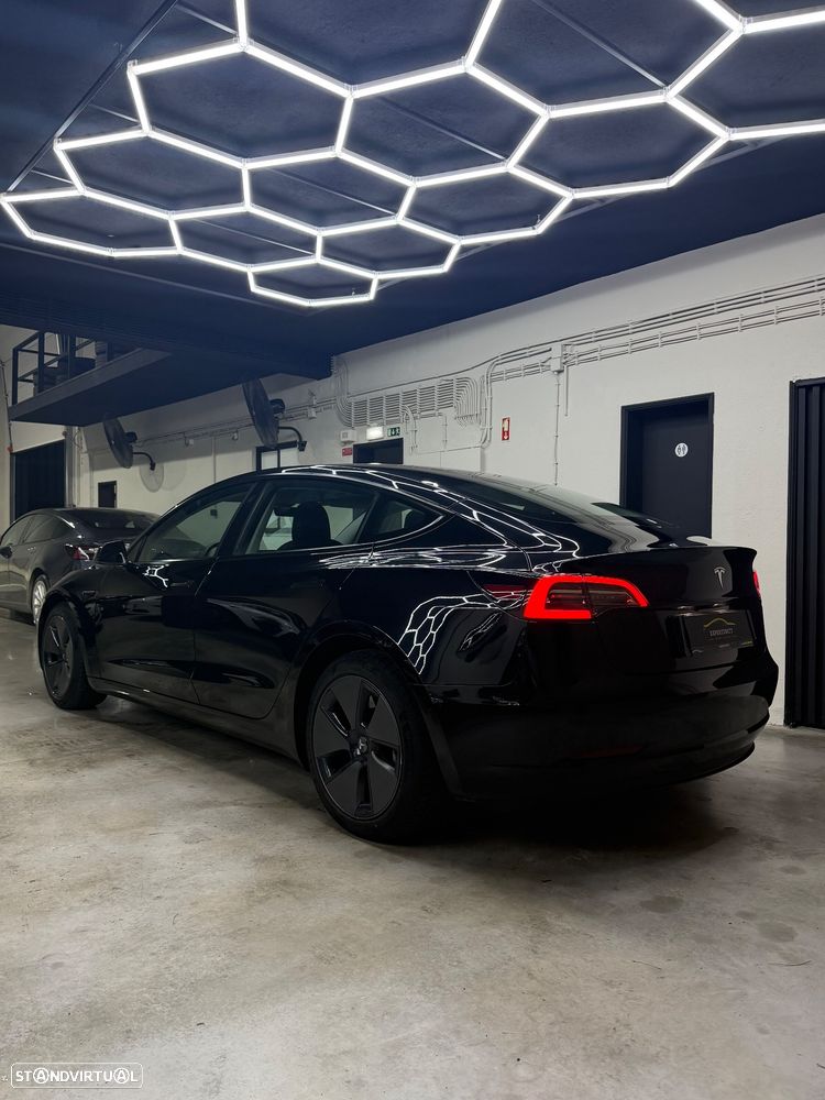Tesla Model 3 Standard Range Plus RWD - 5