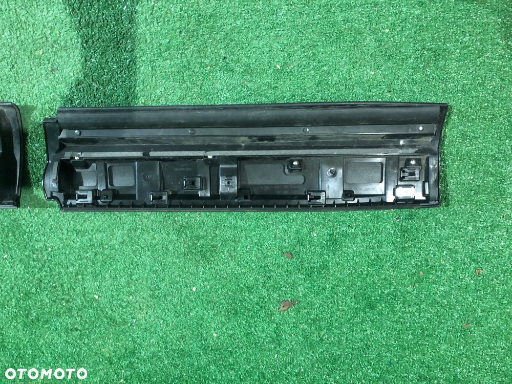 HONDA HR-V 21- LISTWY DRZWI LEWA STRONA KOMPLET NR.226 - 4