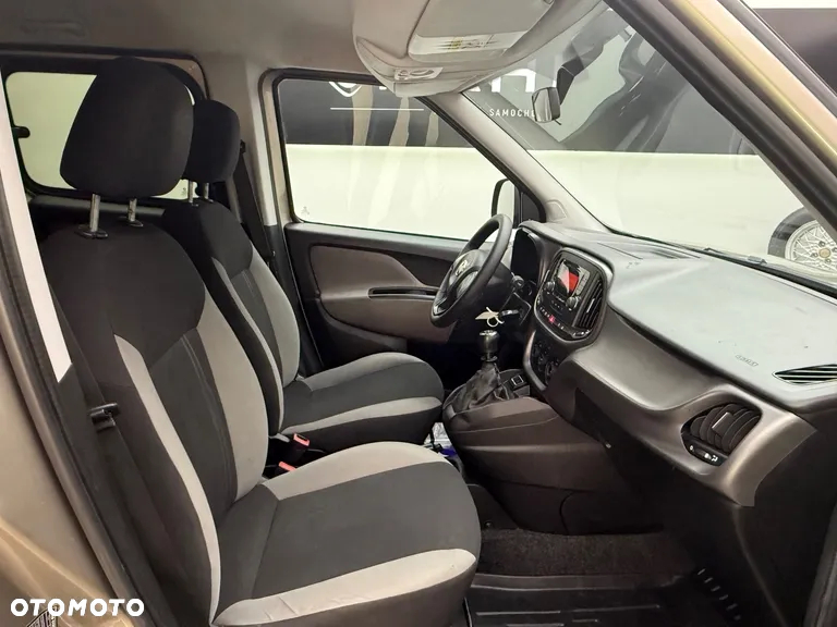 Fiat Doblo 1.4 16V Start&Stopp MyLife Family - 18