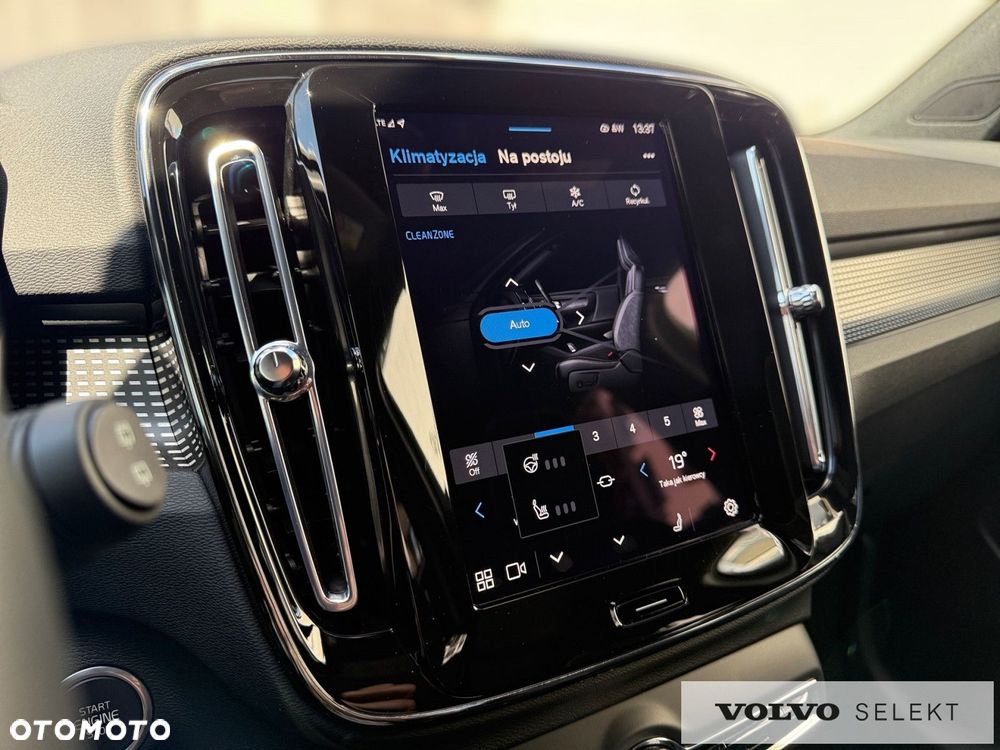 Volvo XC 40 - 21
