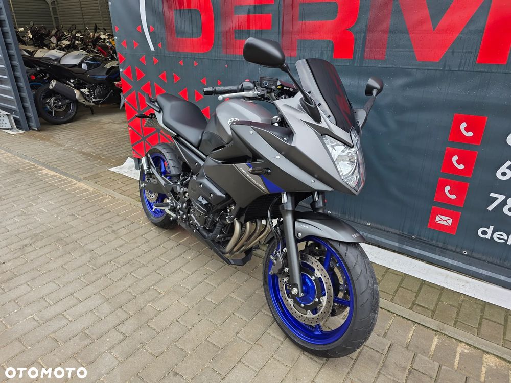 Yamaha XJ - 1