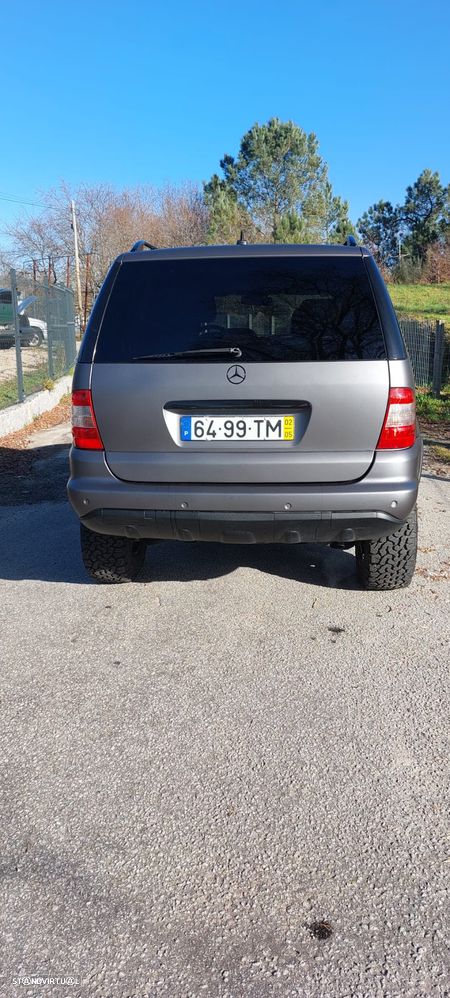 Mercedes-Benz ML 400 - 4