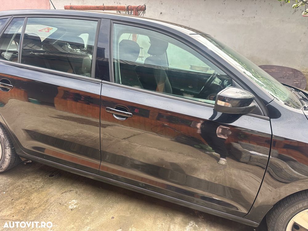 Skoda RAPID 1.4 TDI Style DSG - 18