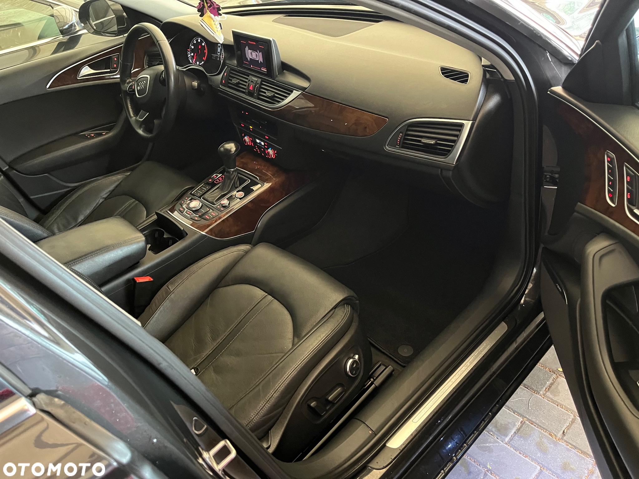 Audi A6 - 8
