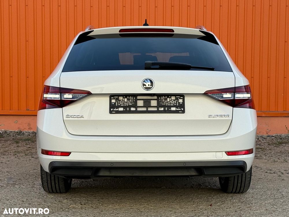 Skoda Superb 2.0 TDI DSG Active - 7