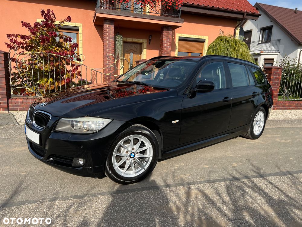 BMW Seria 3 318d DPF Edition Sport - 18