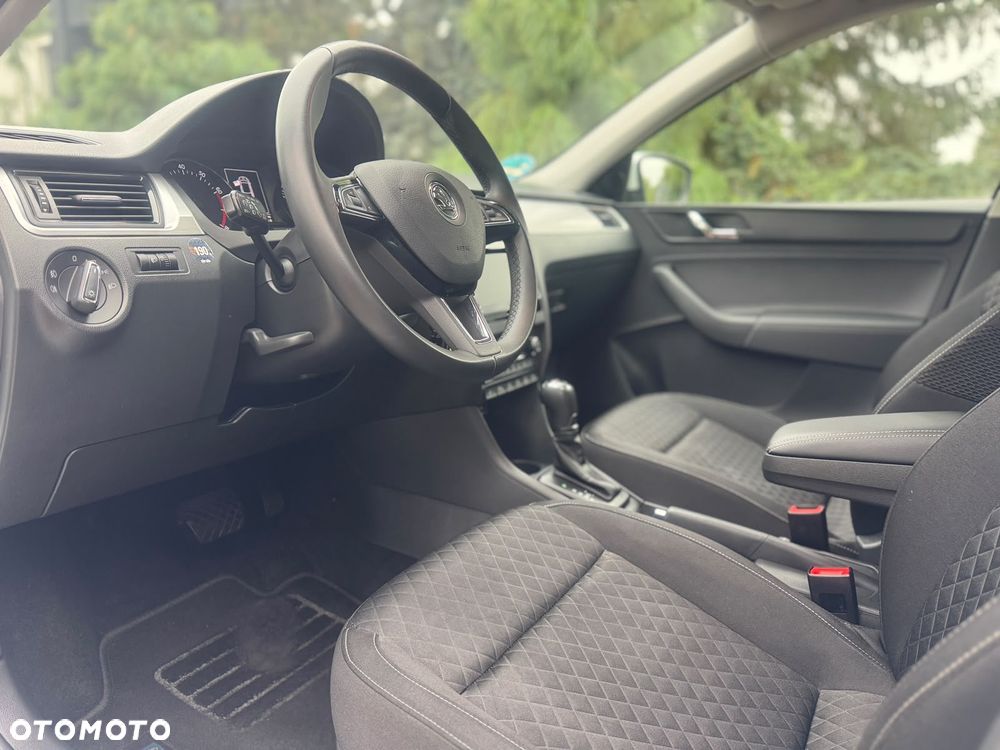 Skoda RAPID 1.4 TSI DSG Drive - 5