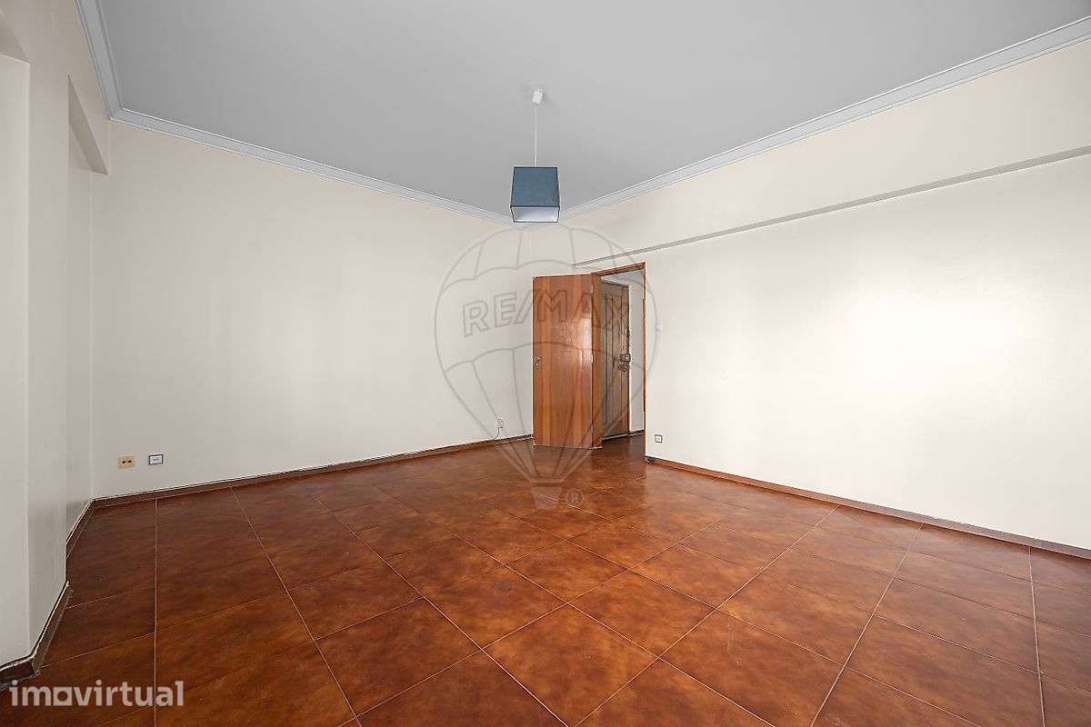 Apartamento T1 para arrendamento - Grande imagem: 4/17