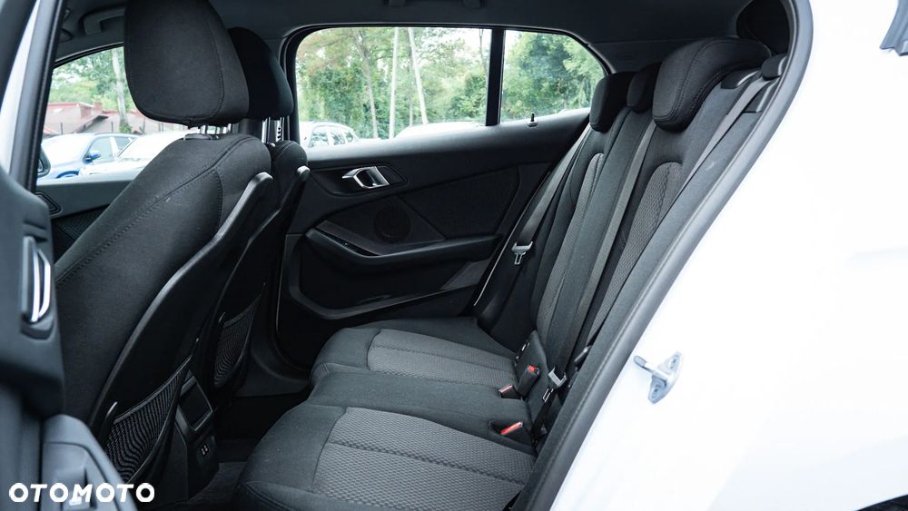 BMW Seria 1 - 20