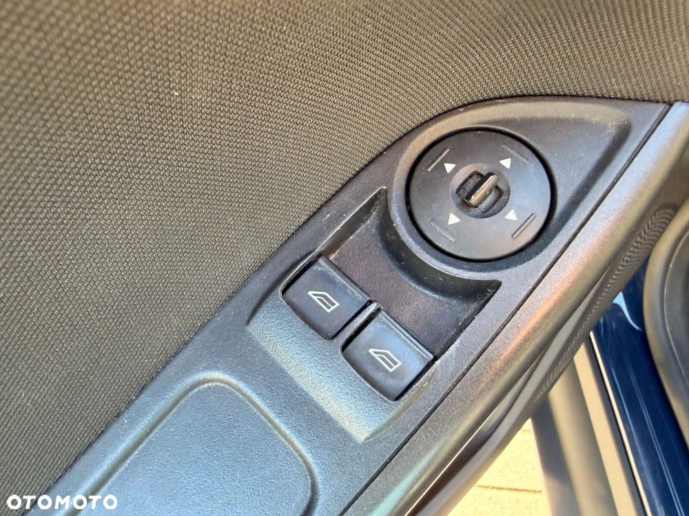 Ford Focus - 18
