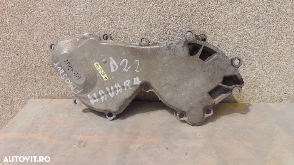 Capac distributie Nissan Navara D22 2.5 DCI euro 3 an 2003 - 2