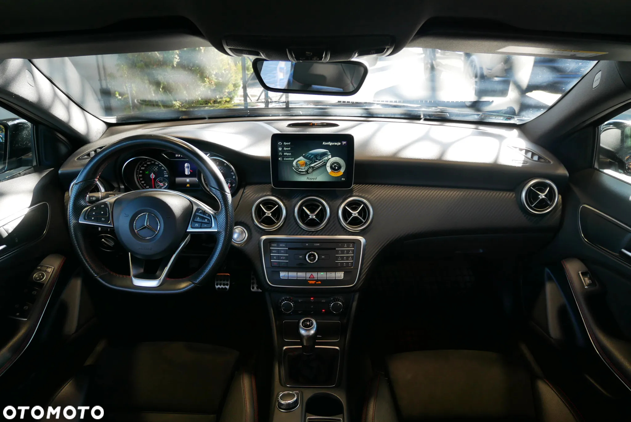 Mercedes-Benz Klasa A 180 AMG Line - 18
