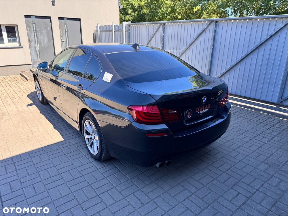 BMW Seria 5 525d - 3