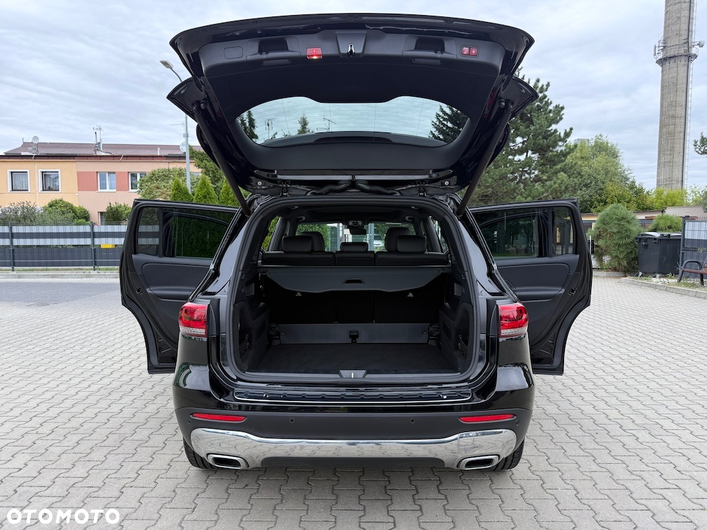 Mercedes-Benz GLB 220 d 4-Matic 8G-DCT - 12