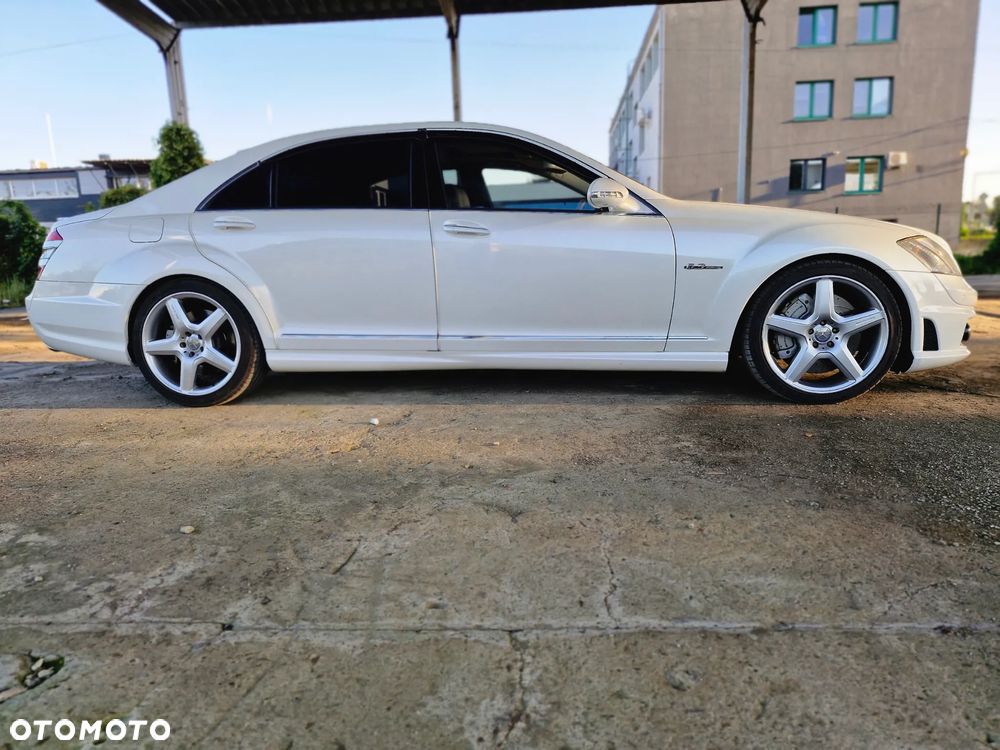 Mercedes-Benz Klasa S 63 AMG L 7G-TRONIC - 25