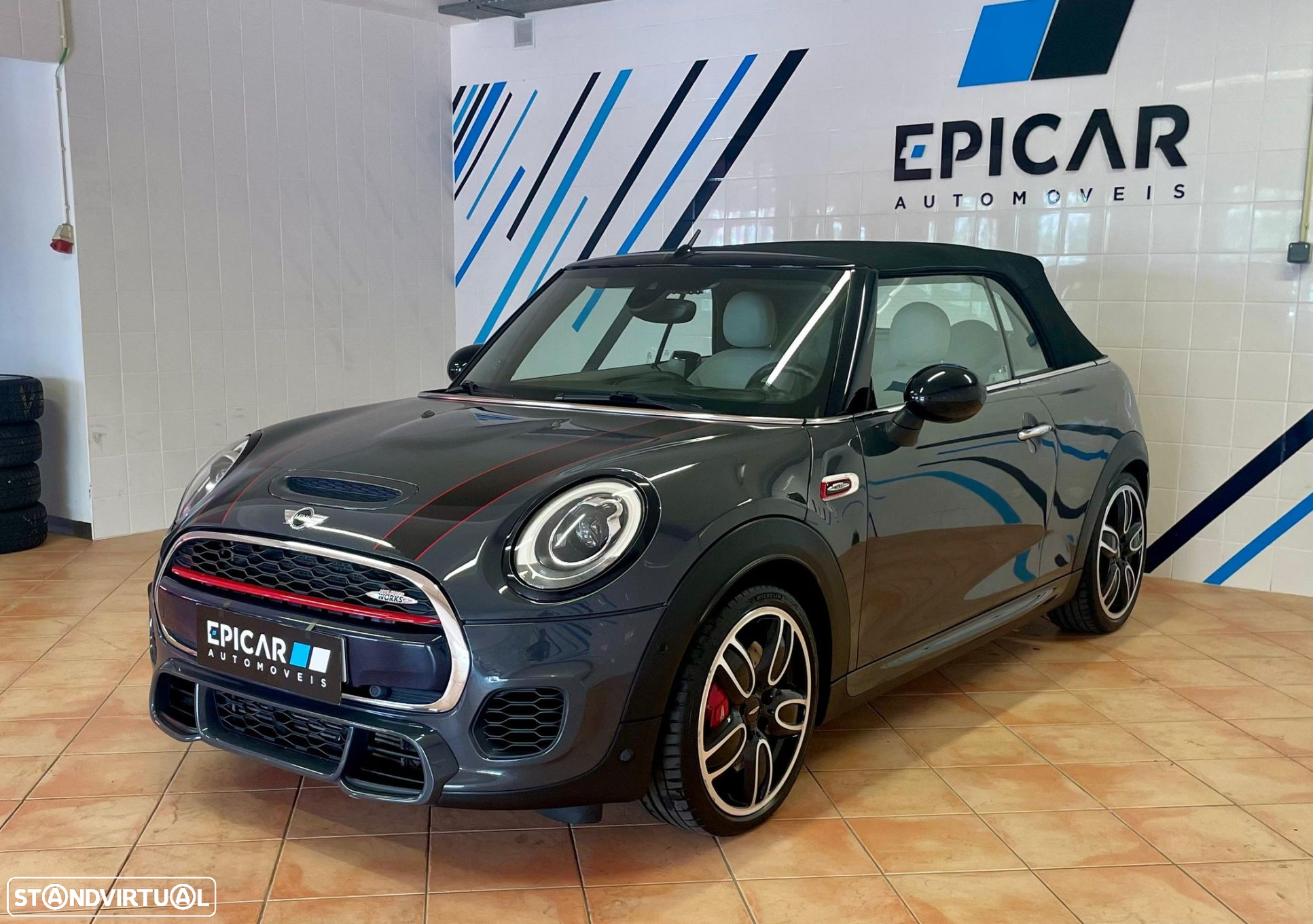 MINI Cabrio John Cooper Works Aut. - 2