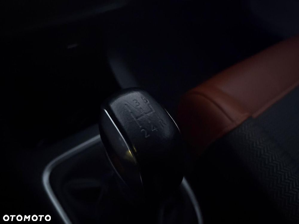 Citroën C3 1.2 PureTech Shine - 22