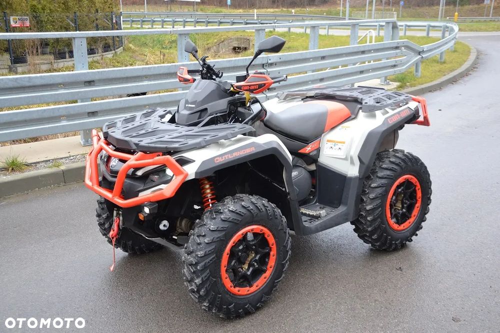 Can-Am Outlander - 1