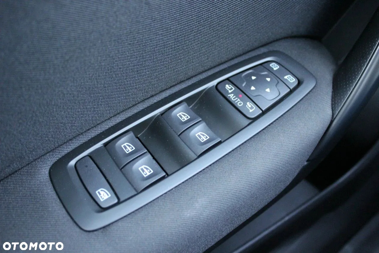 Renault Megane - 9