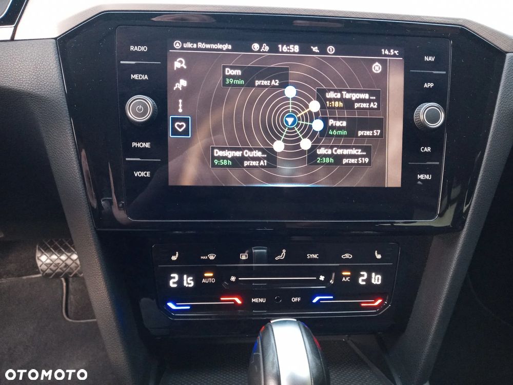 Volkswagen Passat 2.0 TSI Business DSG - 16