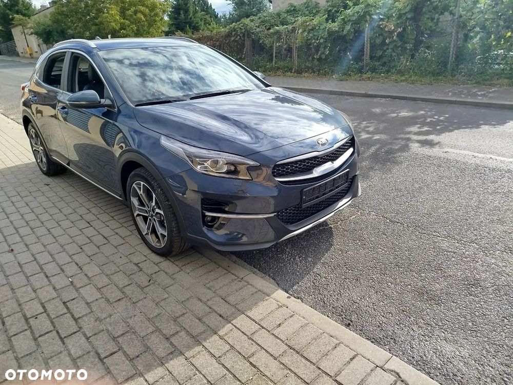 Kia XCeed 1.0 T-GDI L Business Line - 2