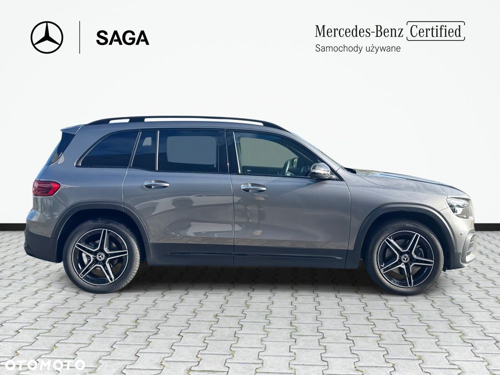 Mercedes-Benz GLB - 4