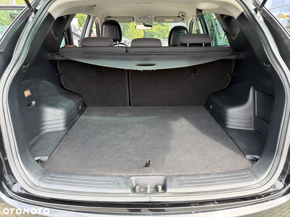 Hyundai ix35 1.7 CRDi Comfort 2WD - 18