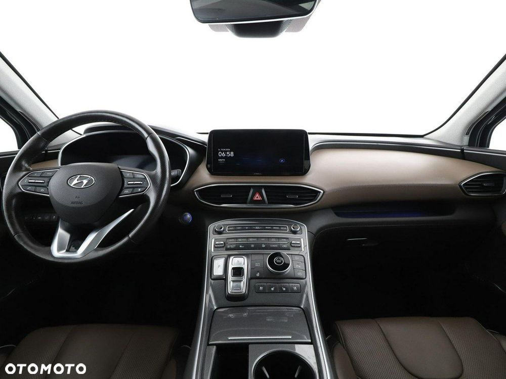 Hyundai Santa Fe 1.6 T-GDI HEV Executive - 16