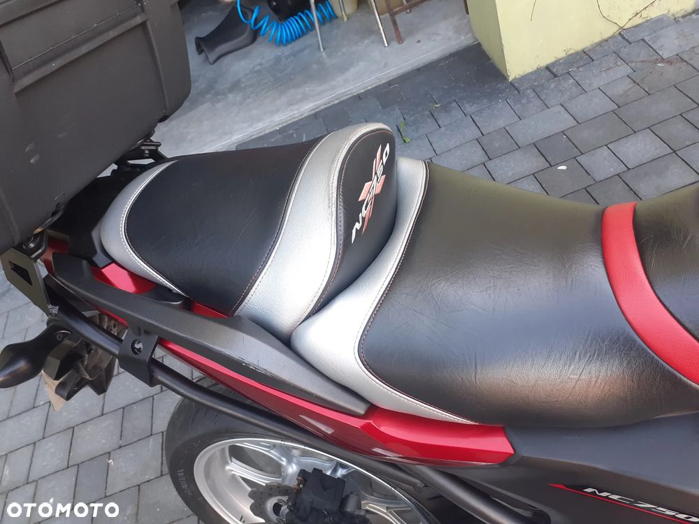Honda NC - 15