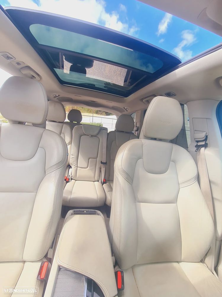 Volvo XC 90 - 23