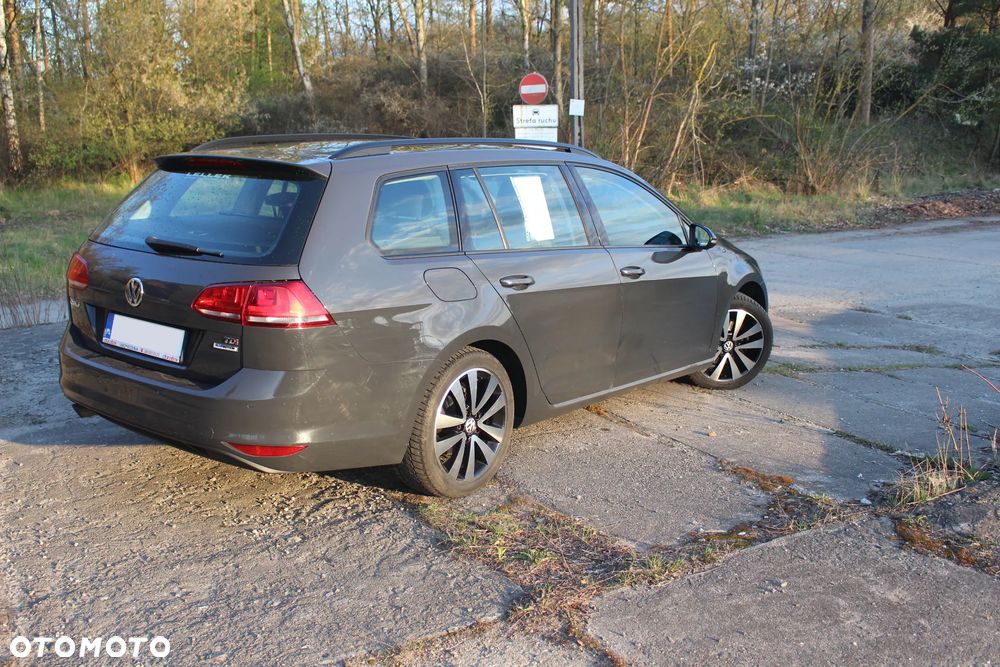 Volkswagen Golf 1.6 TDI BlueMotion Trendline - 11