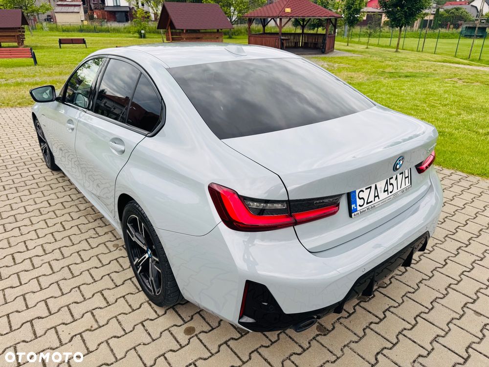 BMW Seria 3 320e PHEV M Sport - 7