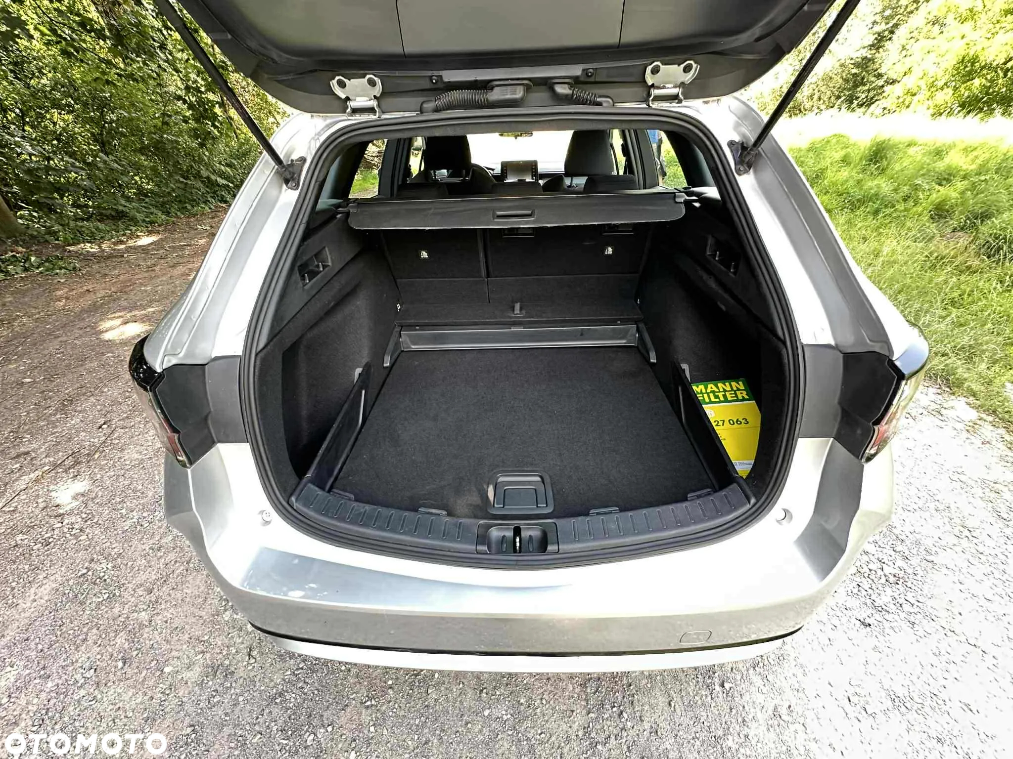 Toyota Corolla 1.2 T Active - 9
