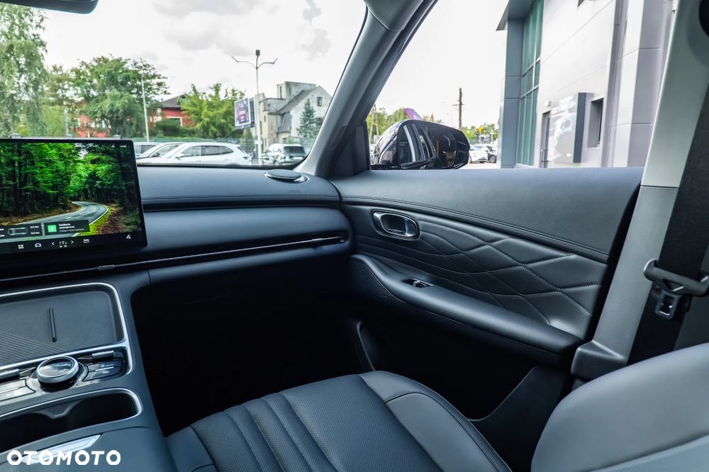 Geely Starray EM-i 1.5 PHEV Pro - 18