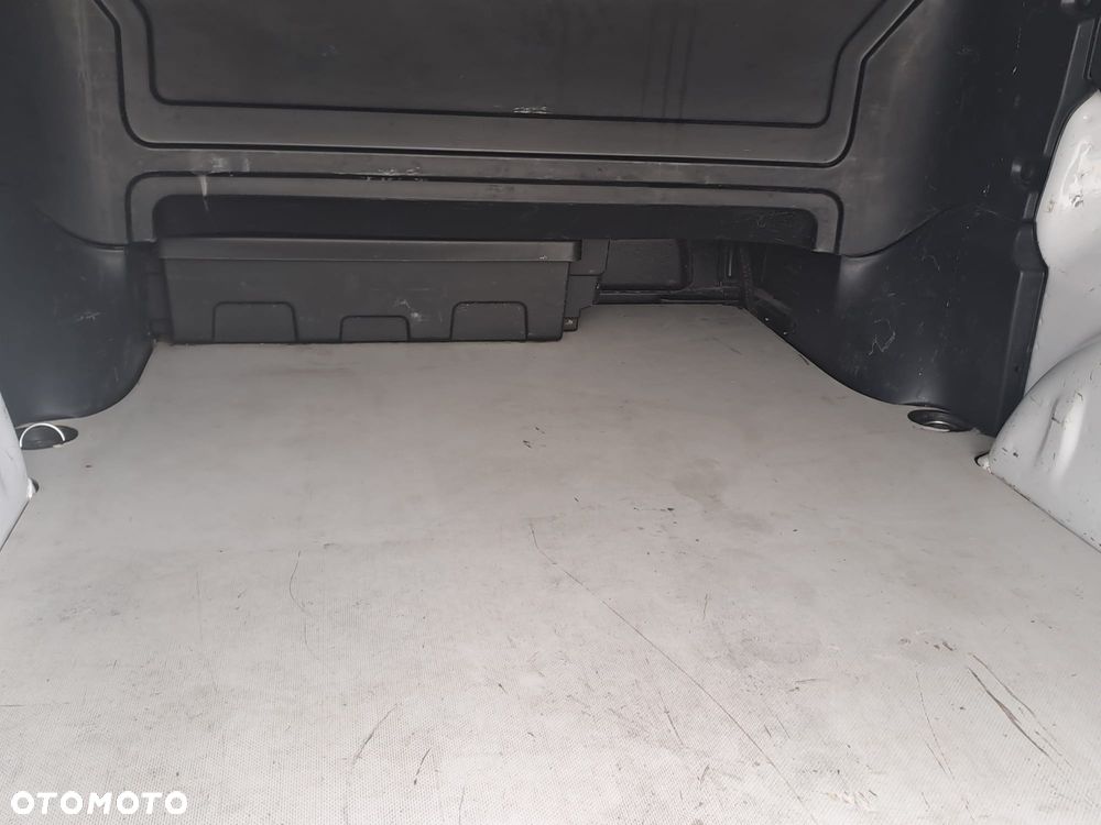 Fiat Scudo | 6 osób |  Kamera cofania | Krajowy | Niski przebieg - 21