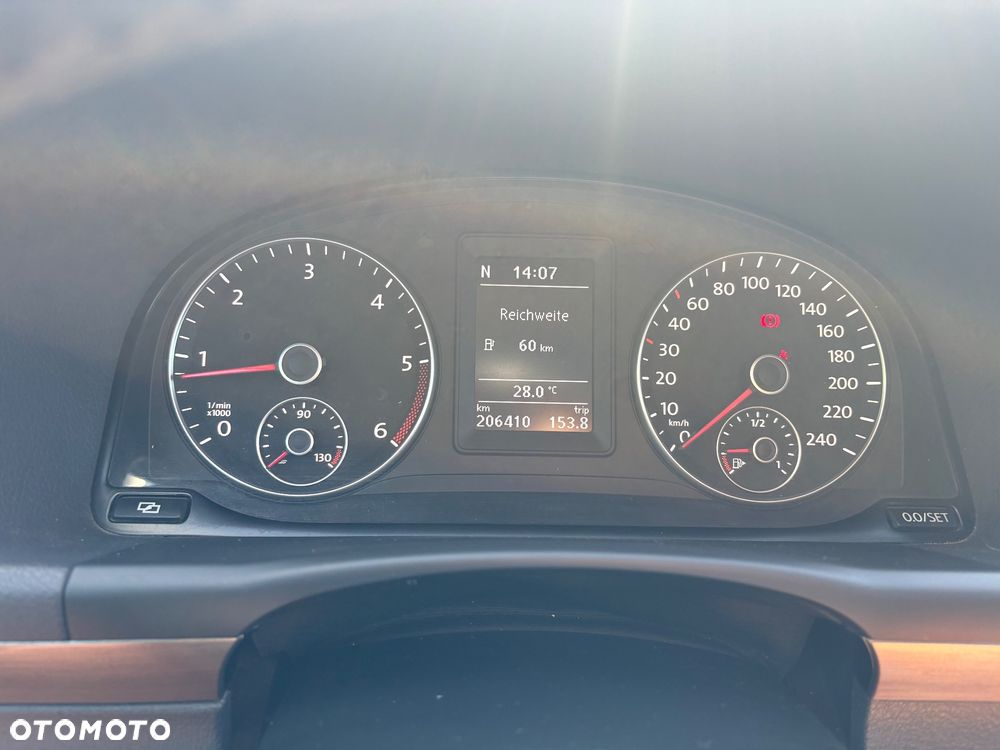 Volkswagen Touran 2.0 TDI DPF Comfortline - 17