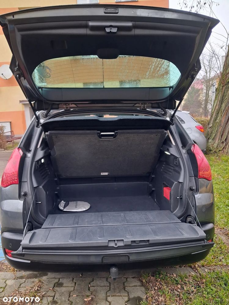 Peugeot 3008 1.6 Premium - 4