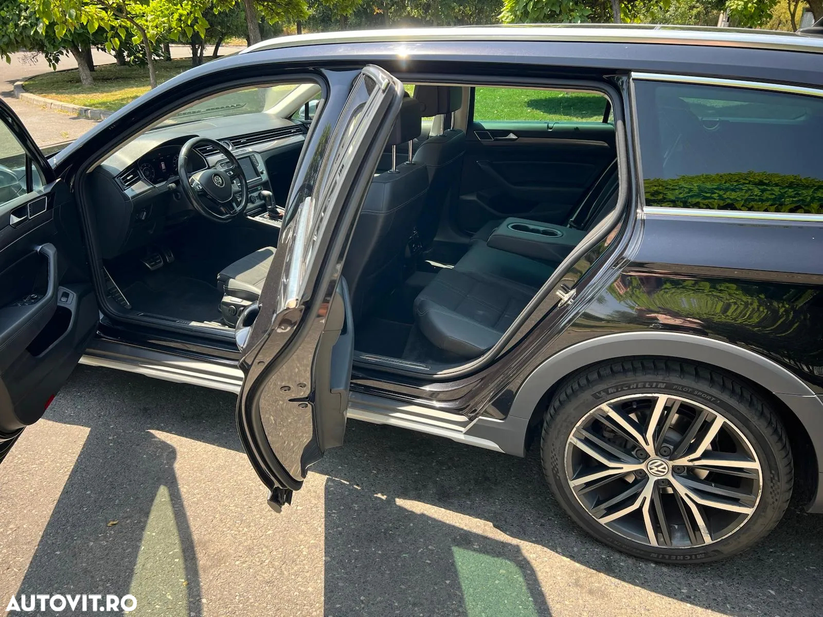 Volkswagen Passat Alltrack 2.0 TDI DSG 4Motion - 9