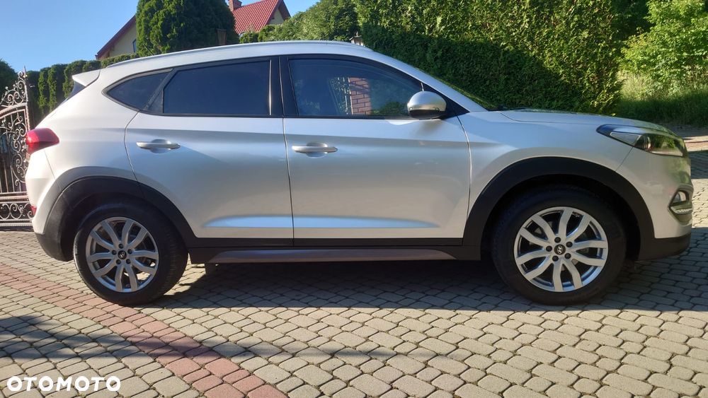 Hyundai Tucson 1.6 GDi 2WD Pure - 17